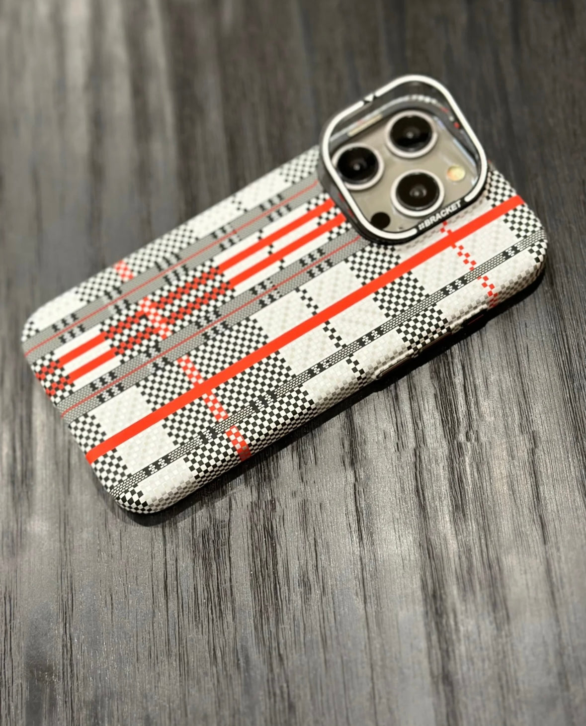 Red Grey Lines