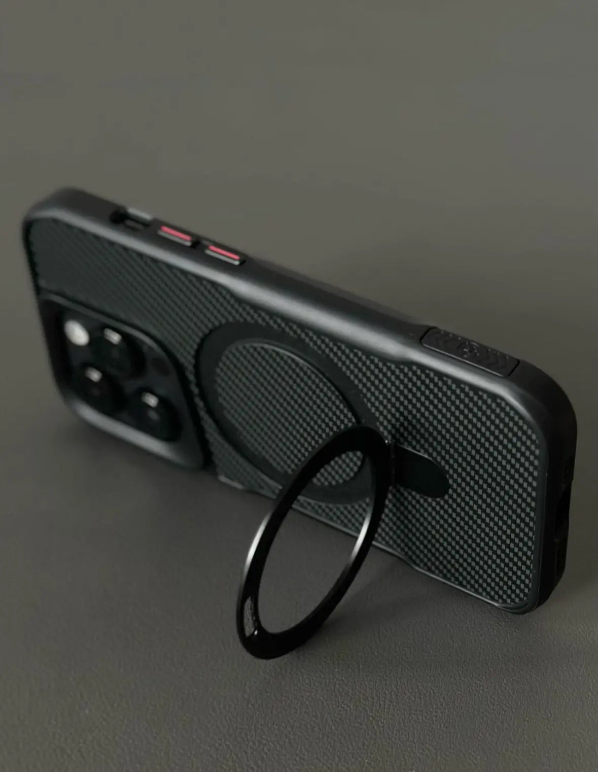 Black Carbon Fiber Style with Stand