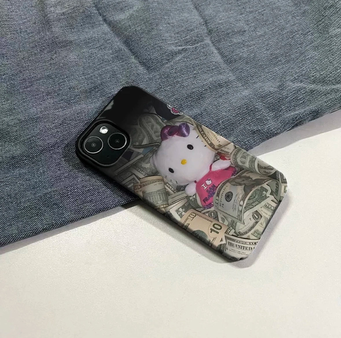 Rich Hello Kitty